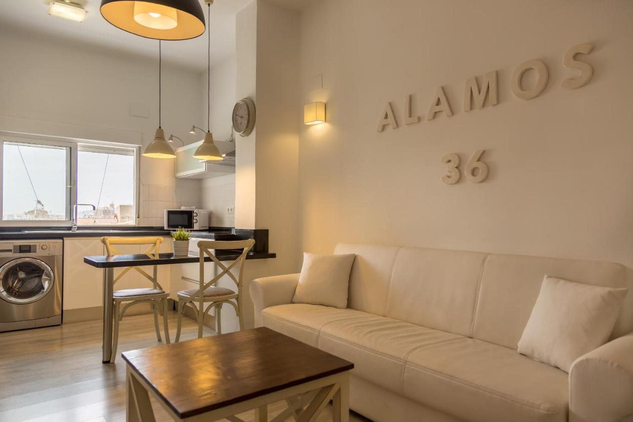 Urbe10 Alamos 36 Apartment Малага Екстериор снимка